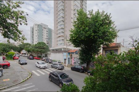 Vista do Quarto 1 de casa para alugar com 2 quartos, 86m² em Cambuci, São Paulo
