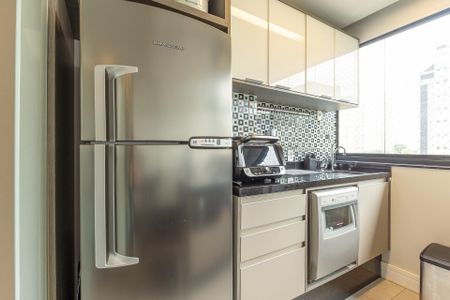Studio à venda com 28m², 1 quarto e 1 vaga Studio à venda com 28m², 1 quarto e 1 vagaStudio