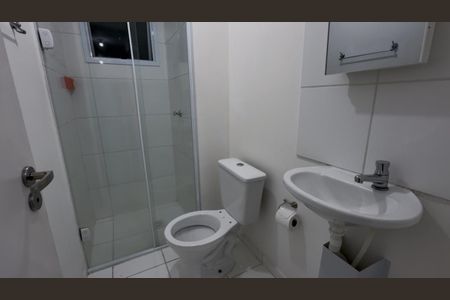 Banheiro de apartamento para alugar com 2 quartos, 36m² em Vila Ré, São Paulo