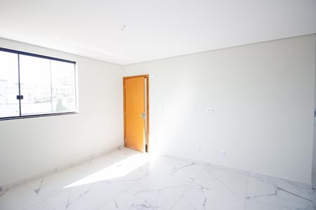 Sala de apartamento para alugar com 3 quartos, 85m² em Alvorada, Contagem