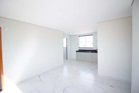 Sala de apartamento para alugar com 3 quartos, 85m² em Alvorada, Contagem