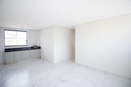 Sala de apartamento para alugar com 3 quartos, 85m² em Alvorada, Contagem