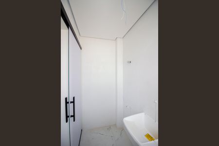 Apartamento para alugar com 85m², 3 quartos e 2 vagas Apartamento para alugar com 85m², 3 quartos e 2 vagasCozinha e Área de Serviço