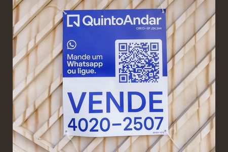 Casa à venda com 263m², 2 quartos e 4 vagas Casa à venda com 263m², 2 quartos e 4 vagasPlaca