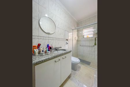 Casa à venda com 263m², 2 quartos e 4 vagas Casa à venda com 263m², 2 quartos e 4 vagasBanheiro da Suíte 2