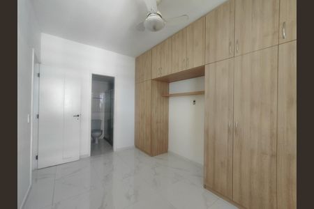 Apartamento à venda com 62m², 2 quartos e 1 vaga Apartamento à venda com 62m², 2 quartos e 1 vagaSuíte