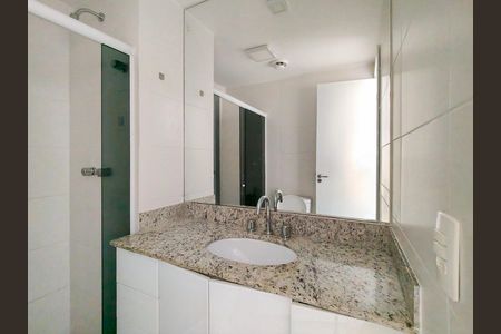 Apartamento à venda com 170m², 2 quartos e 1 vagaBanheiro da Suíte 1