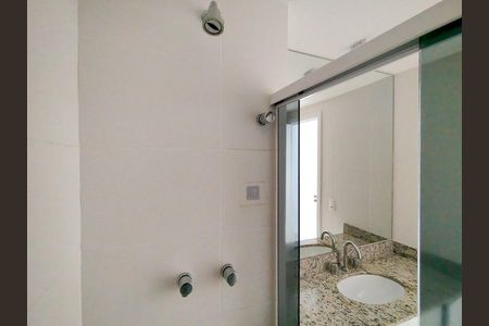 Apartamento à venda com 170m², 2 quartos e 1 vagaBanheiro da Suíte 1