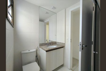 Apartamento à venda com 170m², 2 quartos e 1 vagaBanheiro da Suíte 2