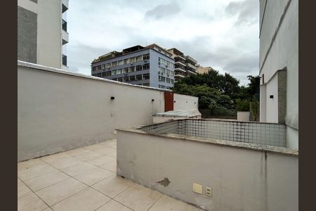 Apartamento à venda com 170m², 2 quartos e 1 vagaTerraço