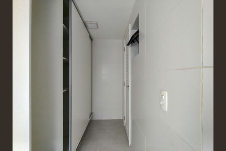 Apartamento à venda com 170m², 2 quartos e 1 vagaÁrea de Serviço