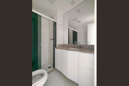 Apartamento à venda com 170m², 2 quartos e 1 vagaBanheiro da Suíte 1