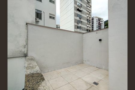 Apartamento à venda com 170m², 2 quartos e 1 vagaTerraço