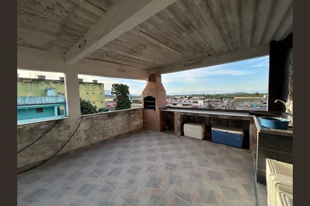 Casa à venda com 80m², 4 quartos e 2 vagasChurrasqueira