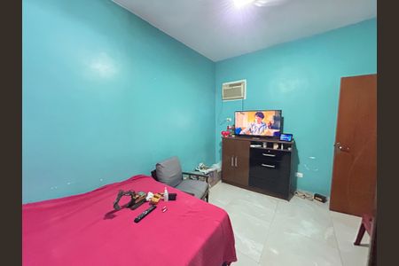 Casa à venda com 80m², 4 quartos e 2 vagasQuarto 2