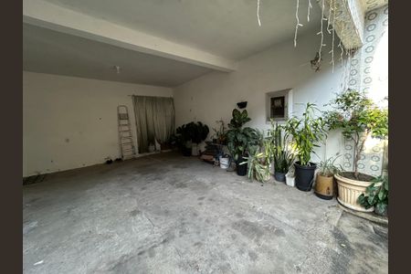 Casa à venda com 80m², 4 quartos e 2 vagasGaragem