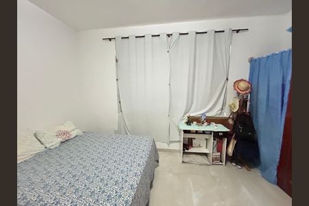 Casa à venda com 80m², 4 quartos e 2 vagasSuite