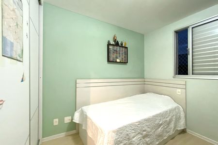 Apartamento à venda com 80m², 3 quartos e 2 vagasQuarto 2