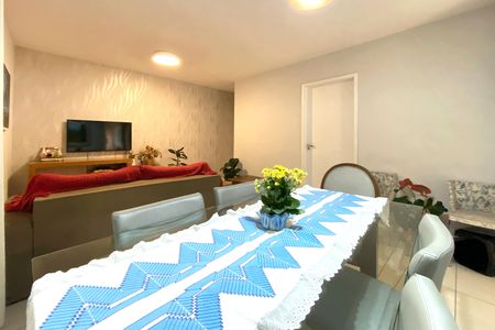 Apartamento à venda com 80m², 3 quartos e 2 vagasSala