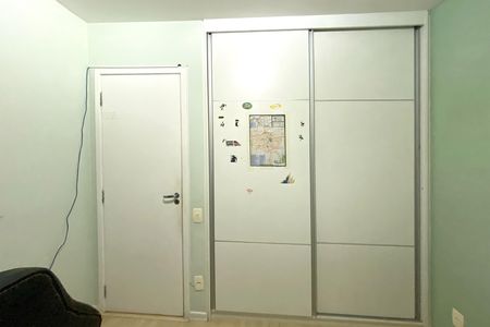 Apartamento à venda com 80m², 3 quartos e 2 vagasQuarto 2