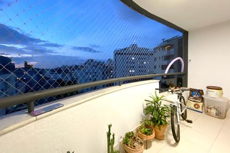 Apartamento à venda com 80m², 3 quartos e 2 vagasVaranda da Sala