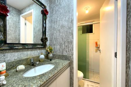 Apartamento à venda com 80m², 3 quartos e 2 vagasBanheiro