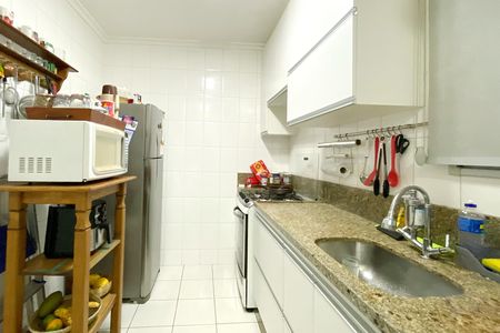Apartamento à venda com 80m², 3 quartos e 2 vagasCozinha