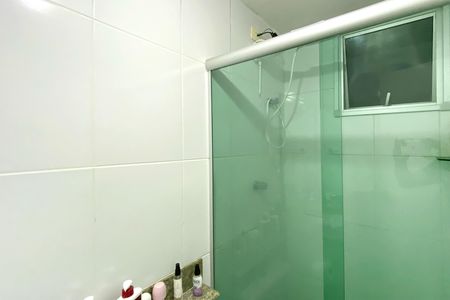 Apartamento à venda com 80m², 3 quartos e 2 vagasBanheiro da Suíte