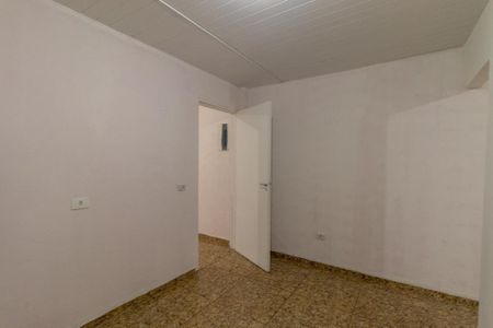 Quarto 1 de casa para alugar com 2 quartos, 60m² em Xaxim, Curitiba