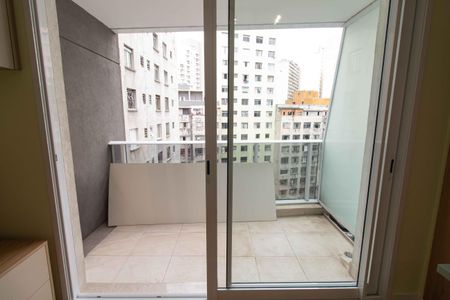 Varanda de kitnet/studio para alugar com 0 quarto, 23m² em Sé, São Paulo
