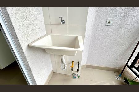 Apartamento à venda com 48m², 2 quartos e 1 vaga Apartamento à venda com 48m², 2 quartos e 1 vagaÁrea de Serviço