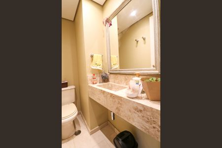 Apartamento à venda com 178m², 4 quartos e 4 vagas Apartamento à venda com 178m², 4 quartos e 4 vagasLavabo