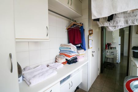 Apartamento à venda com 178m², 4 quartos e 4 vagas Apartamento à venda com 178m², 4 quartos e 4 vagasÁrea de Serviço