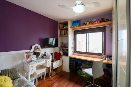 Apartamento à venda com 178m², 4 quartos e 4 vagas Apartamento à venda com 178m², 4 quartos e 4 vagasSuíte 4