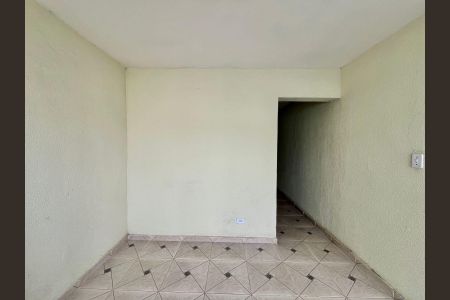 Casa para alugar com 38m², 1 quarto e 1 vaga Casa para alugar com 38m², 1 quarto e 1 vagaSala