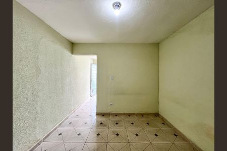 Casa para alugar com 38m², 1 quarto e 1 vaga Casa para alugar com 38m², 1 quarto e 1 vagaQuarto
