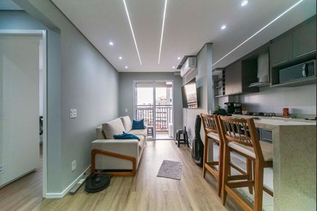 Apartamento à venda com 46m², 2 quartos e 1 vaga Apartamento à venda com 46m², 2 quartos e 1 vagaSala