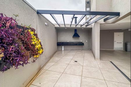 Apartamento à venda com 46m², 2 quartos e 1 vaga Apartamento à venda com 46m², 2 quartos e 1 vagaÁrea comum - Churrasqueira