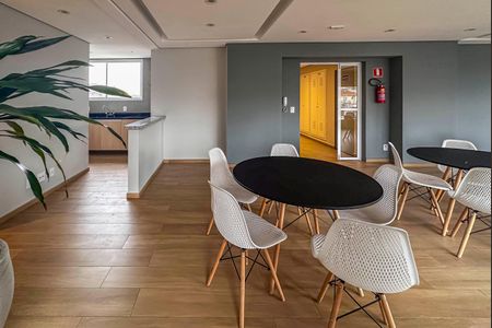 Apartamento à venda com 46m², 2 quartos e 1 vaga Apartamento à venda com 46m², 2 quartos e 1 vagaÁrea comum - Salão de festas