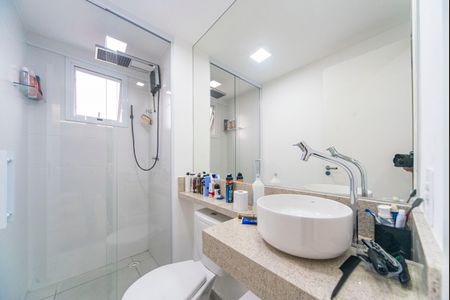 Apartamento à venda com 46m², 2 quartos e 1 vaga Apartamento à venda com 46m², 2 quartos e 1 vagaBanheiro