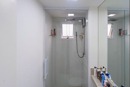 Apartamento à venda com 46m², 2 quartos e 1 vaga Apartamento à venda com 46m², 2 quartos e 1 vagaBanheiro