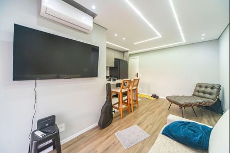 Apartamento à venda com 46m², 2 quartos e 1 vaga Apartamento à venda com 46m², 2 quartos e 1 vagaSala