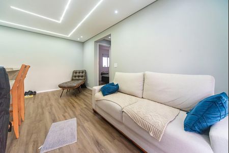 Apartamento à venda com 46m², 2 quartos e 1 vaga Apartamento à venda com 46m², 2 quartos e 1 vagaSala