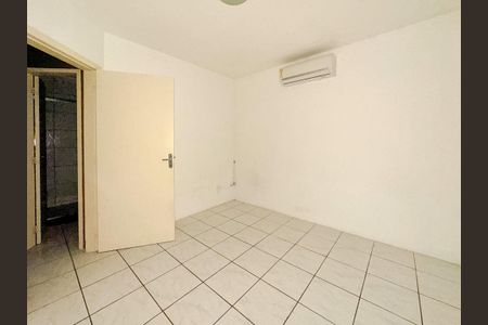 Apartamento para alugar com 2 quartos, 60m² em Serraria, São José