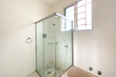 Apartamento à venda com 90m², 3 quartos e 1 vaga Apartamento à venda com 90m², 3 quartos e 1 vagaBanheiro
