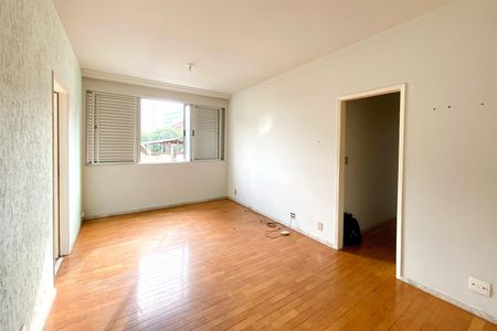 Apartamento à venda com 90m², 3 quartos e 1 vaga Apartamento à venda com 90m², 3 quartos e 1 vagaSala