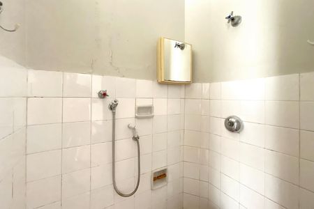 Apartamento à venda com 90m², 3 quartos e 1 vaga Apartamento à venda com 90m², 3 quartos e 1 vagaBanheiro de serviço