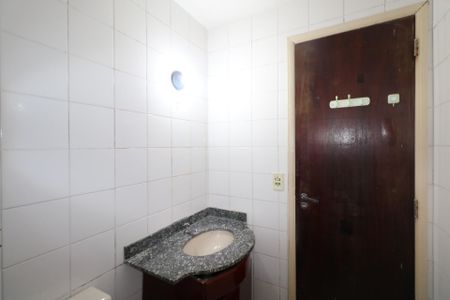 Apartamento para alugar com 62m², 2 quartos e 1 vagaBanheiro