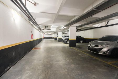 Apartamento à venda com 39m², 2 quartos e 1 vaga Apartamento à venda com 39m², 2 quartos e 1 vagaCondomínio - Garagem