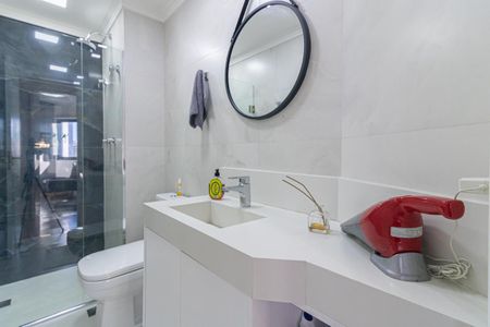 Apartamento à venda com 60m², 2 quartos e 1 vaga Apartamento à venda com 60m², 2 quartos e 1 vagaBanheiro Social
